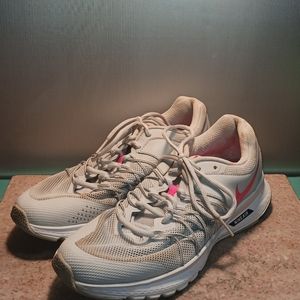Nike Air Relentless 6 Women's Size 8.5 Gray White